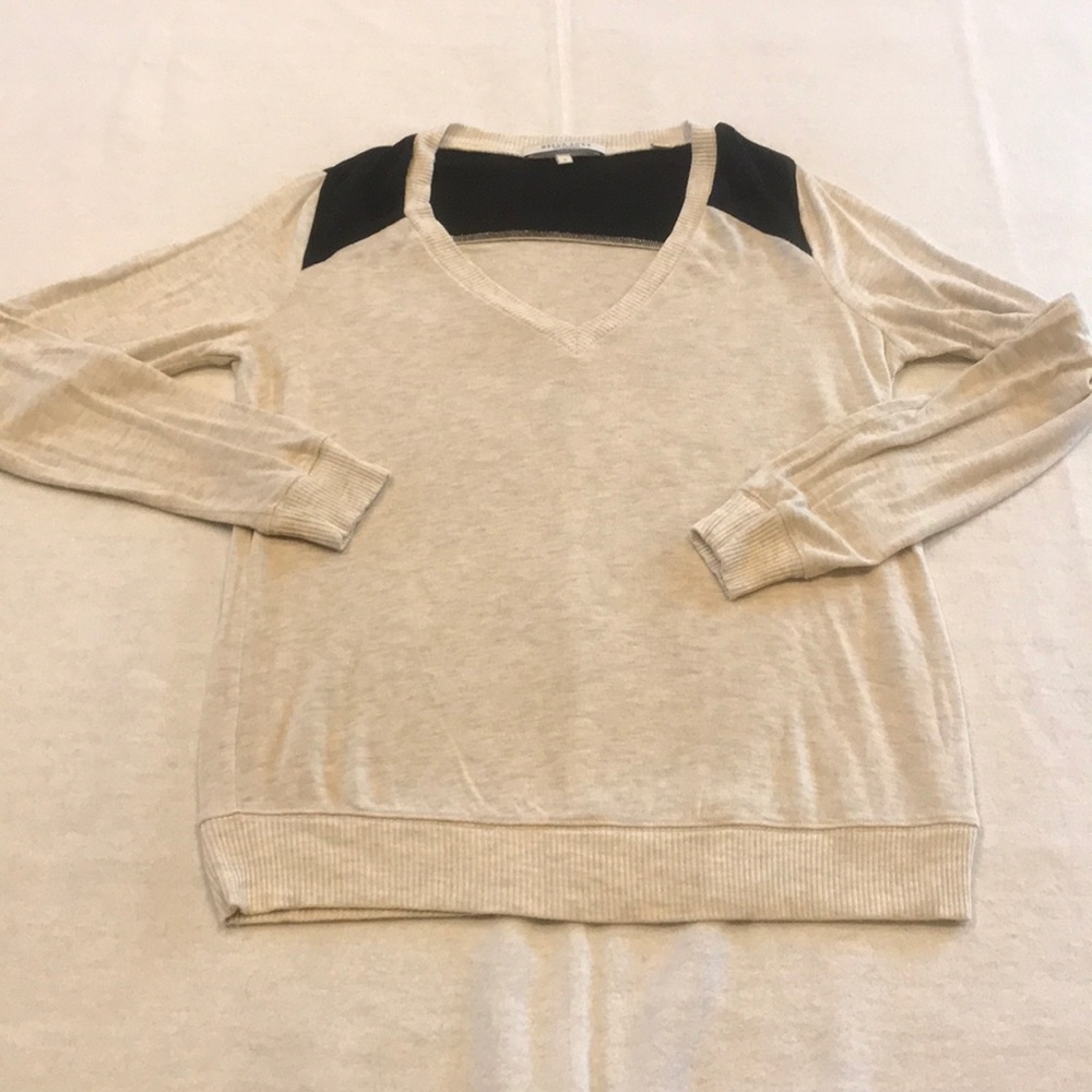 BELLA LUXX Los Angeles sweater